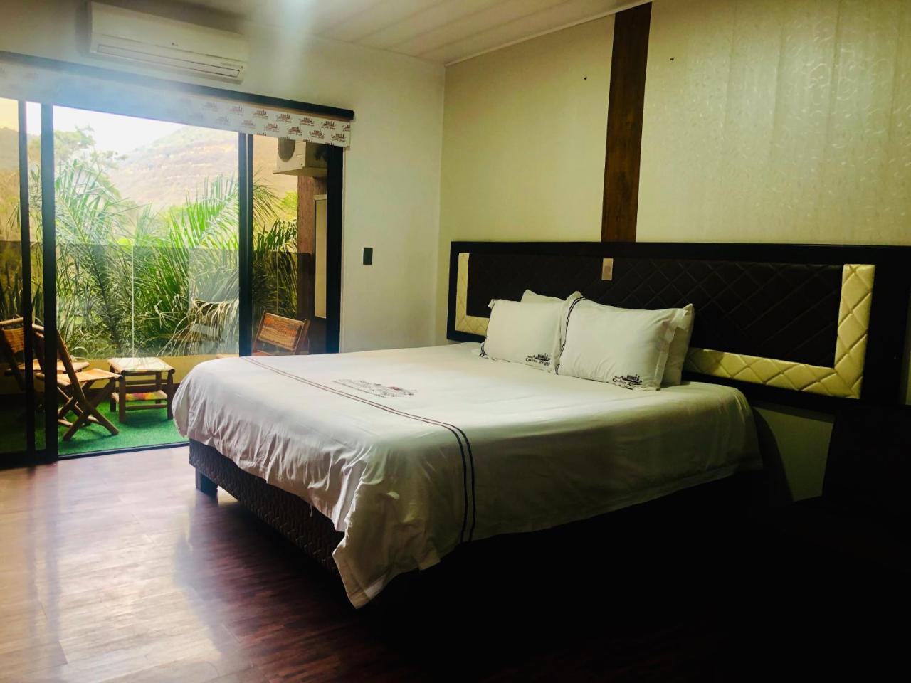 סן גיל Hotel Castillo Resort מראה חיצוני תמונה