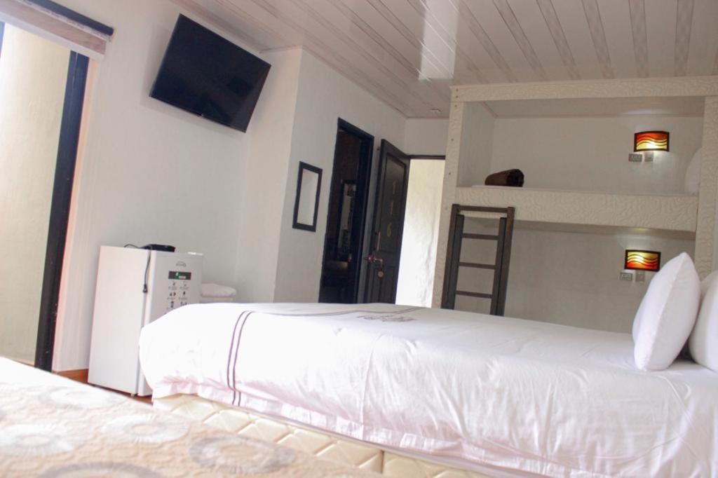 סן גיל Hotel Castillo Resort מראה חיצוני תמונה